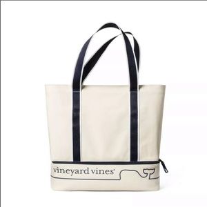 Vineyard Vines Cream Large Tote beach travel bag